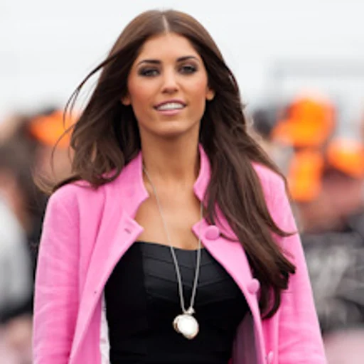Yolanthe Cabau